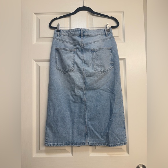 Zara Midi Denim Skirt - Picture 4 of 9